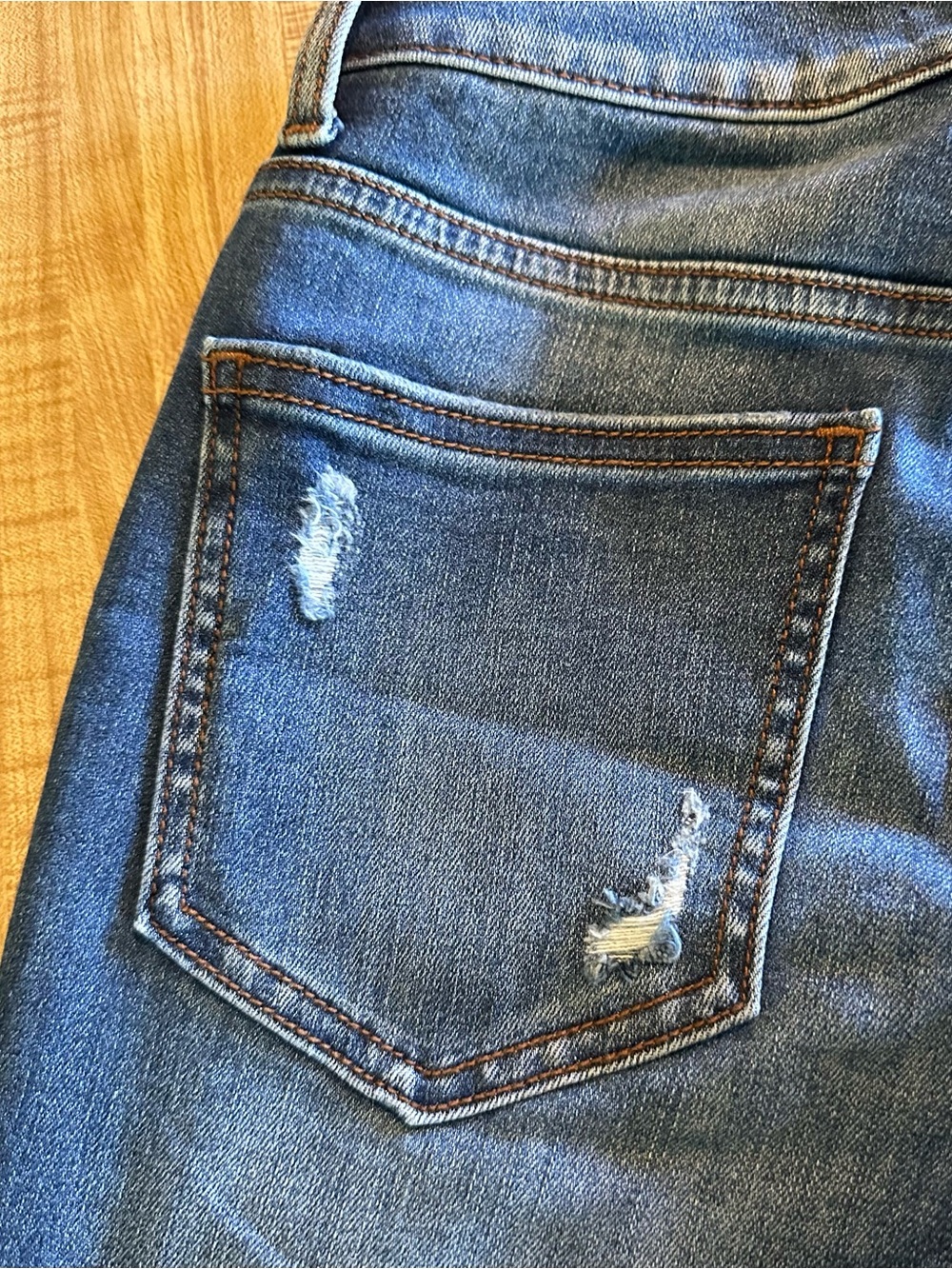 Jeans - Picture 7 of 7